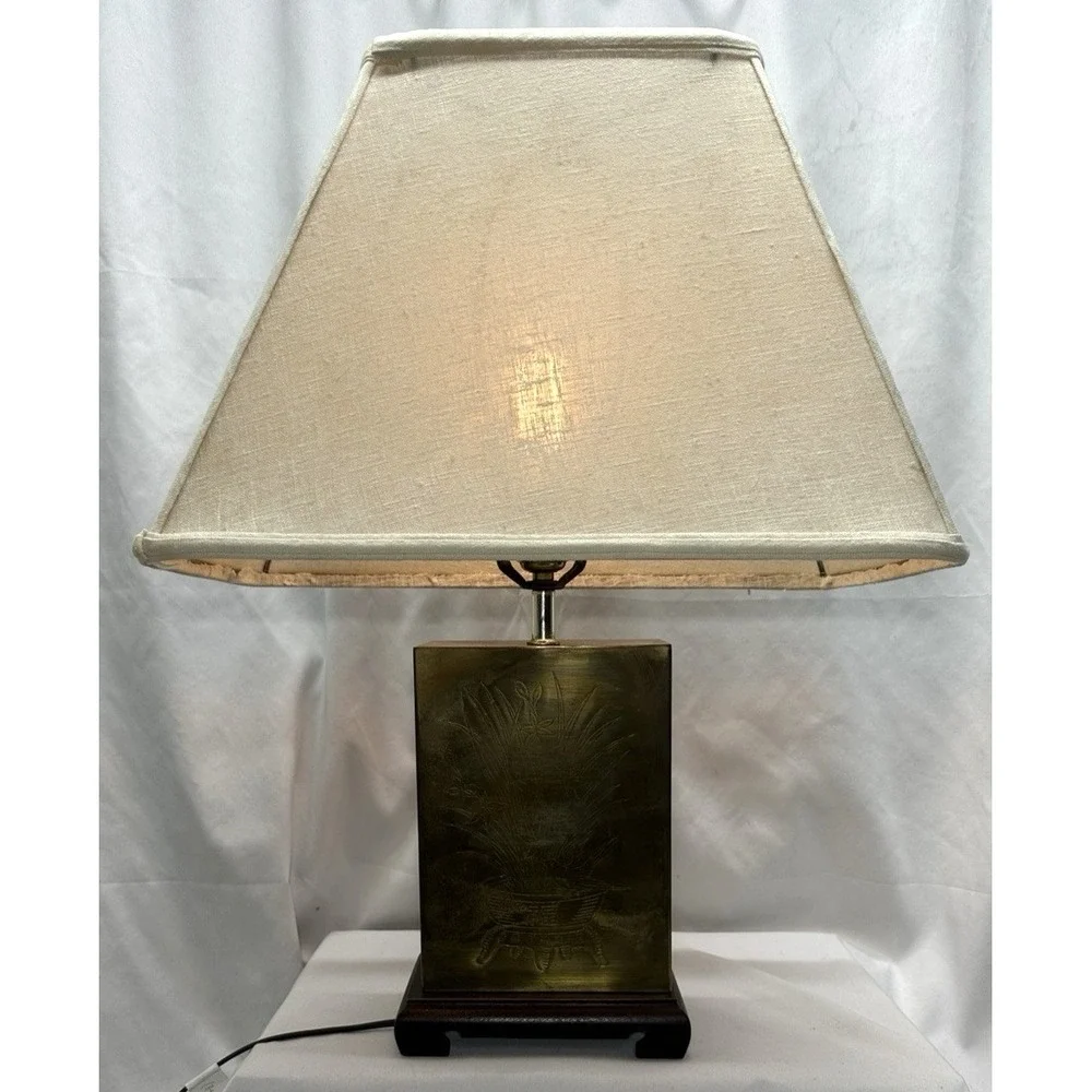 Murray Feiss Brass Etched Asian Style Table Lamp-‎ Tested & Working